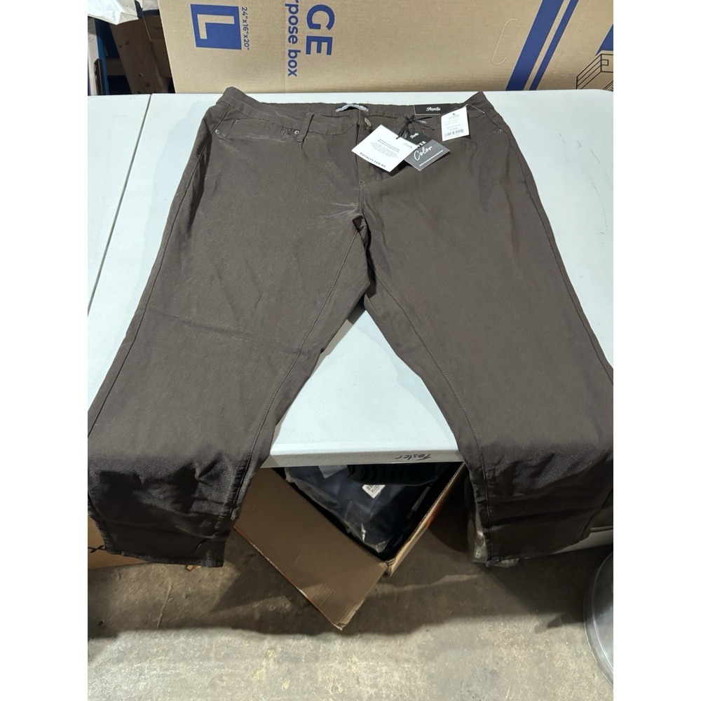 ROYALTY FOR ME Plus 3X SKINNY PANTS/JEGGINGS‎ (Forever Color; Brown) NWT